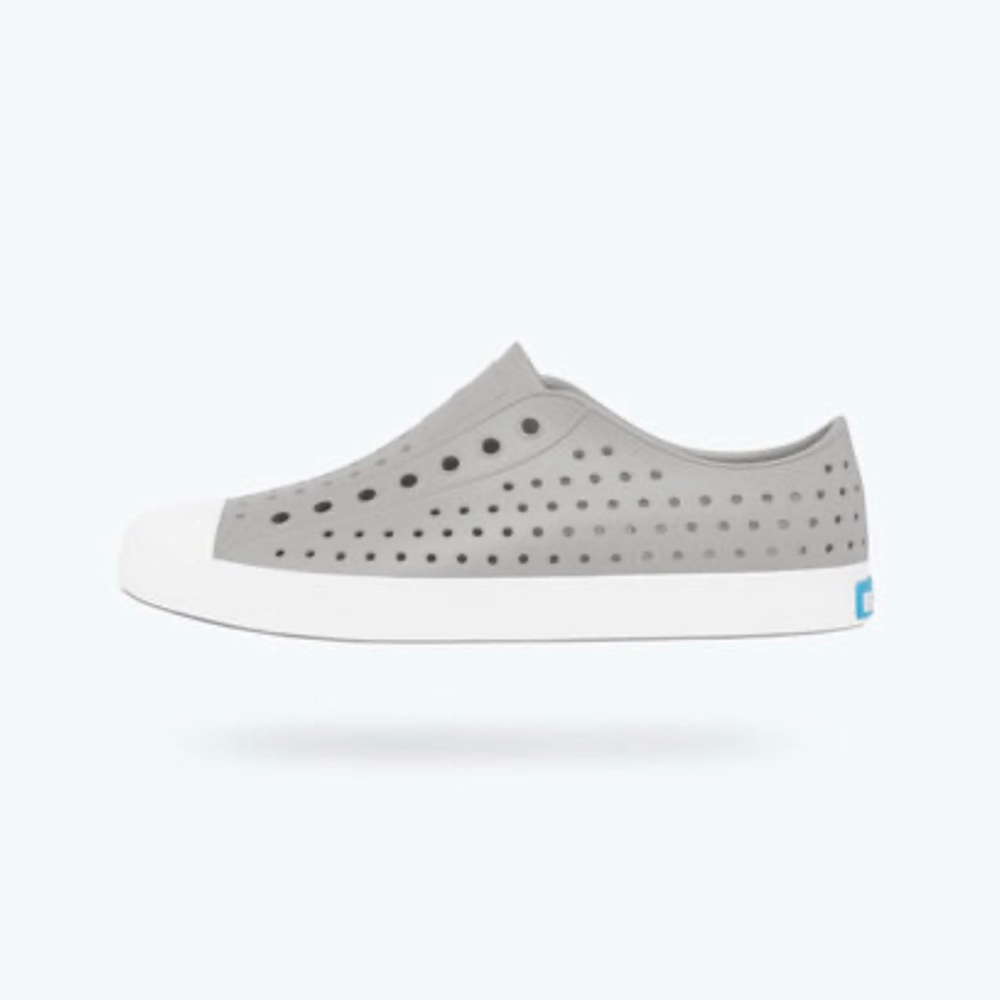 Native Jefferson | Men's Pigeon Grey/Shell White Lightweight Sneakers